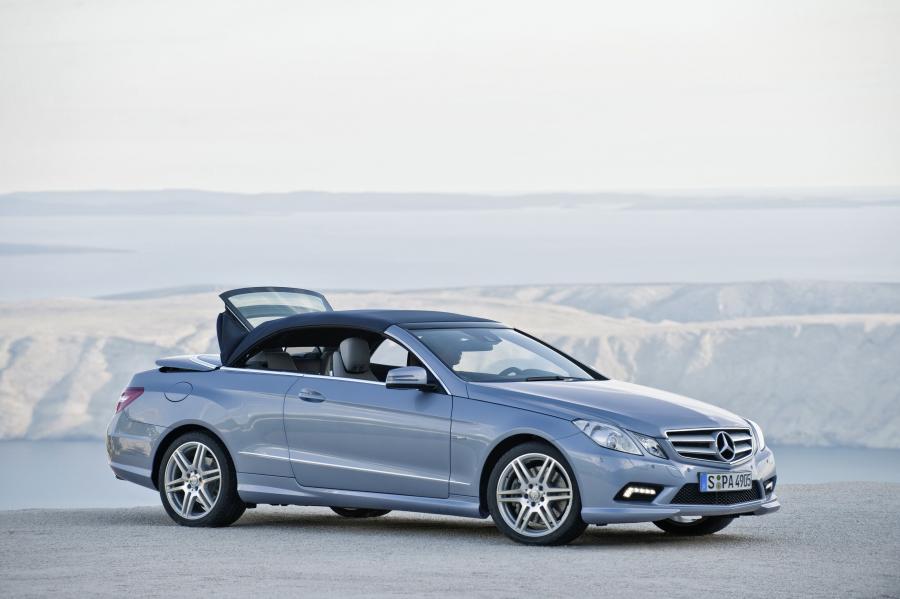  Mercedes-Benz E-Class Cabriolet 2011 года  (фото 65 из 108)